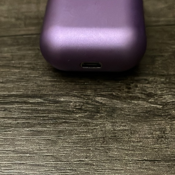 Purple metallic Wireless Earbuds with Charging Case - Picture 7 of 8